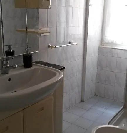 公寓 La Casa Di Sabrina *